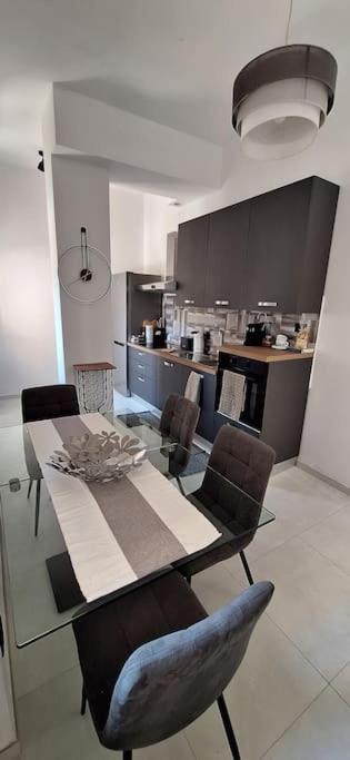 Faby & Fra Apartments Livorno Buitenkant foto