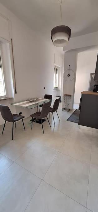 Faby & Fra Apartments Livorno Buitenkant foto