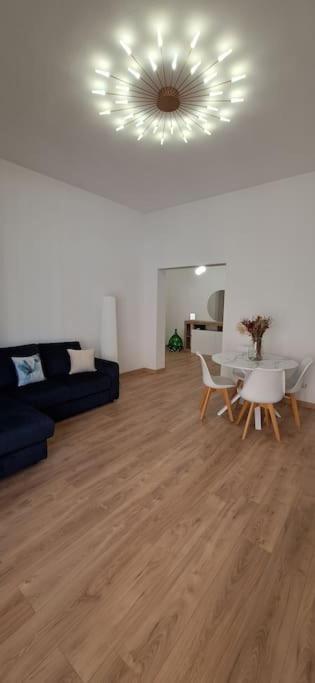 Faby & Fra Apartments Livorno Buitenkant foto