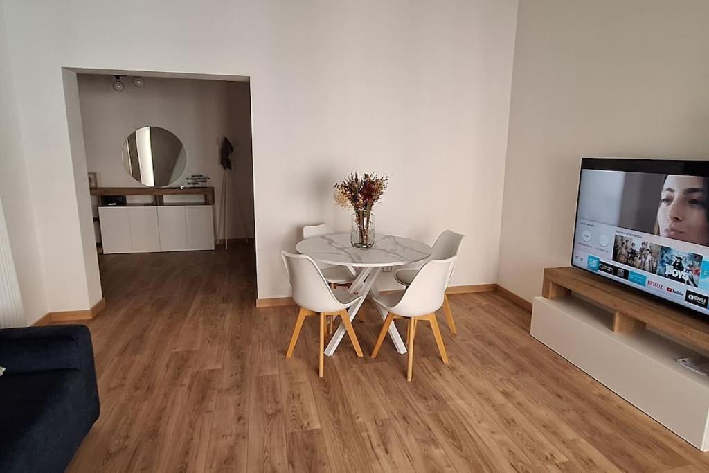 Faby & Fra Apartments Livorno Buitenkant foto
